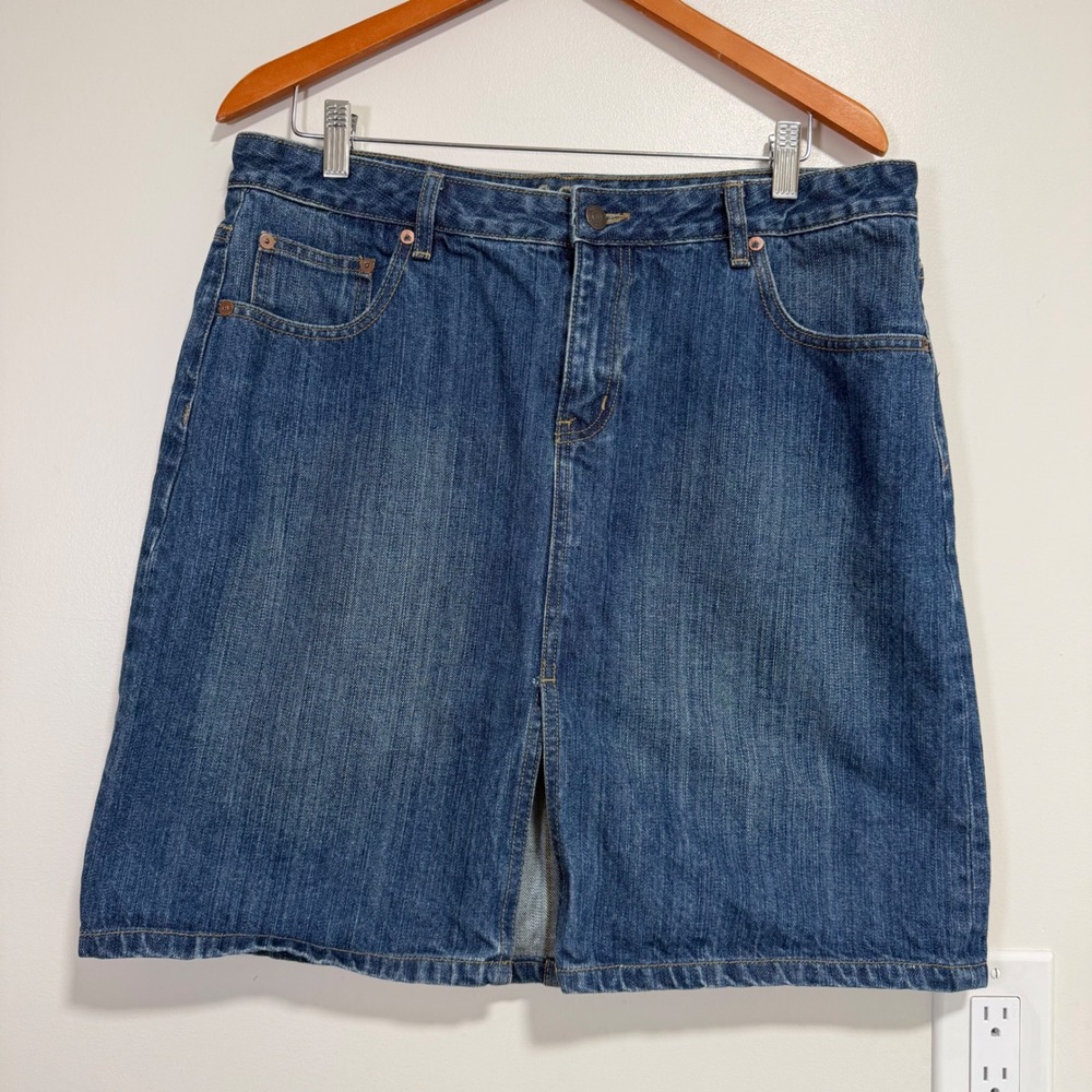 Roots Denim Mini Skirt with Front Slit Size 14 Blue Jean 100% Cotton Preppy